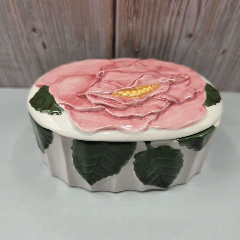 Vintage Pacific Rim Floral Hand Painted Trinket Dish Box 1995